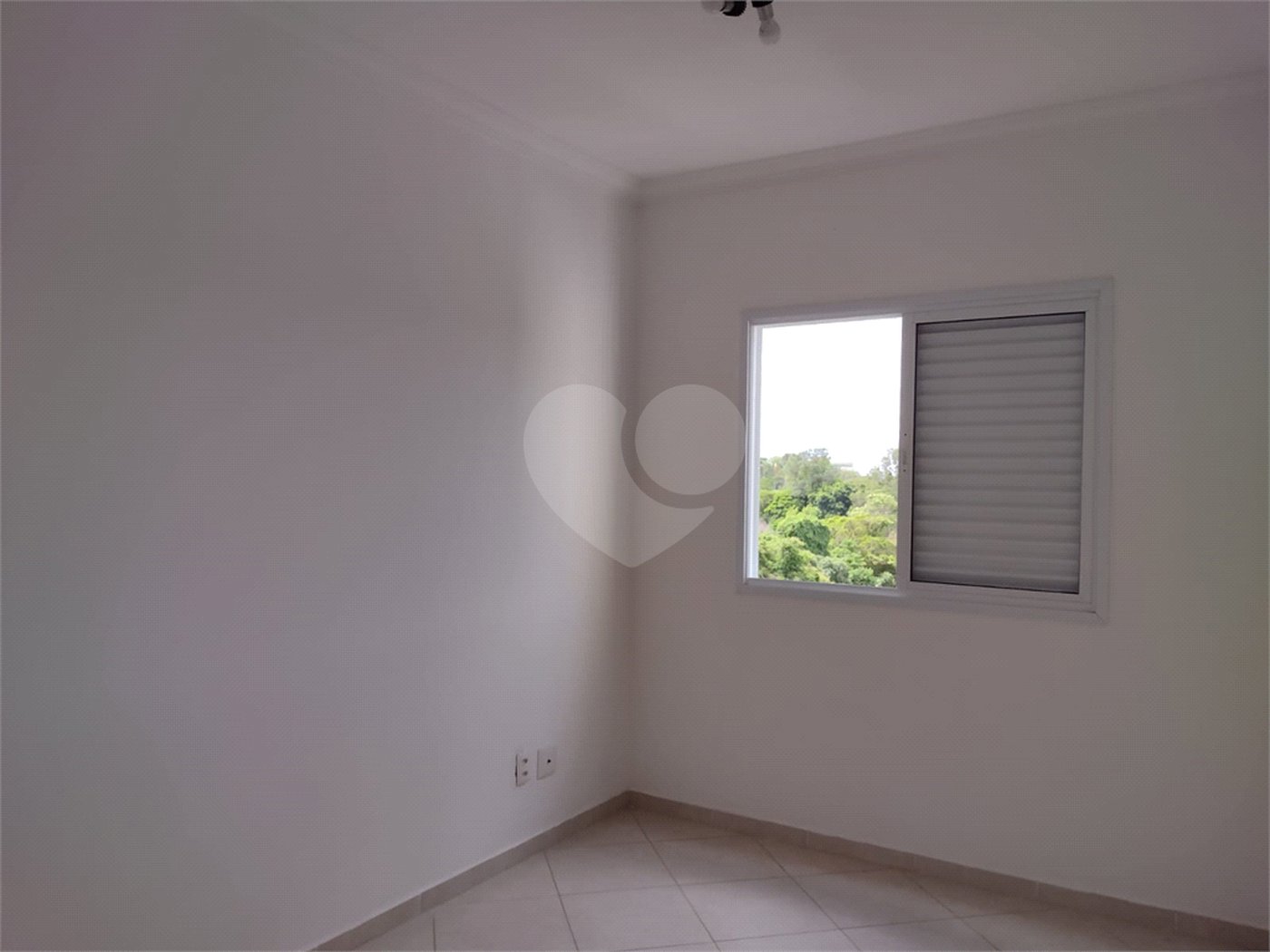 Apartamento à venda com 2 quartos, sendo 1 suíte, em Pinheirinho, Vinhedo, SP