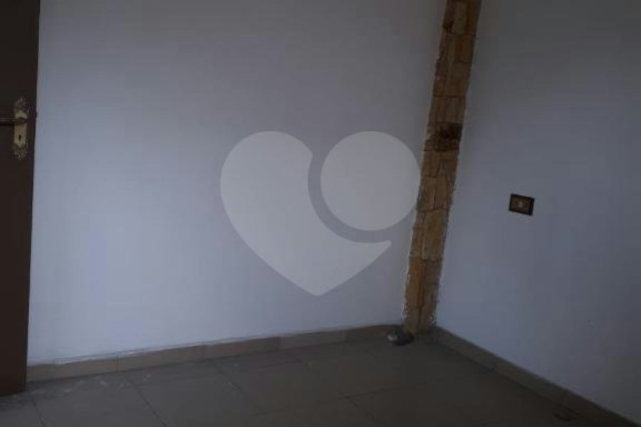 Sobrado à venda com 2 quartos em Tremembé, São Paulo, SP
