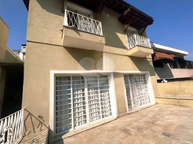 Sobrado à venda com 4 quartos, sendo 2 suítes,  em Jardim São Paulo(zona Norte), São Paulo, SP