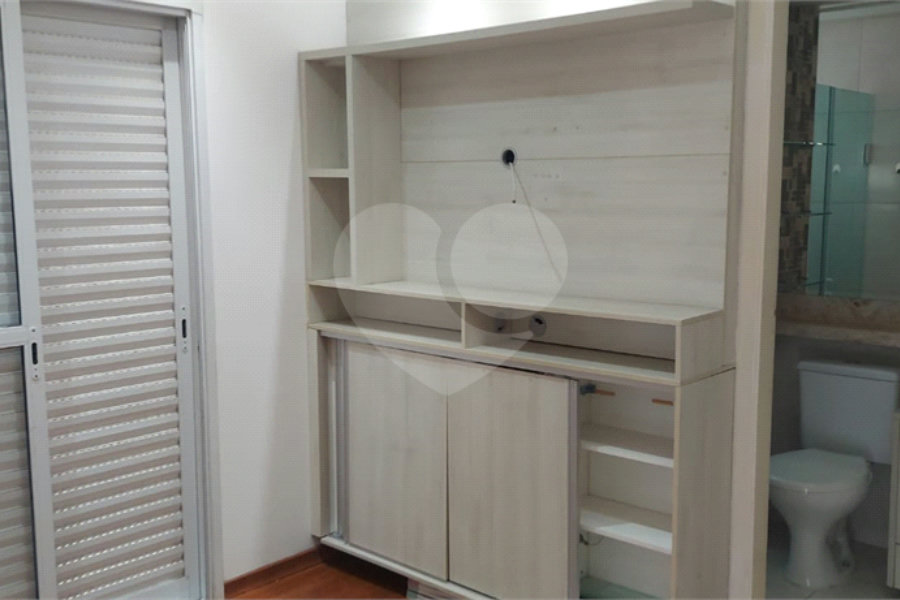 Apartamento à venda com 3 quartos, sendo 1 suíte, em Vila Guilherme, São Paulo, SP
