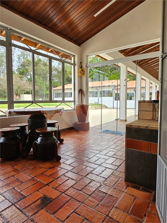 Sítio à venda com 6 quartos, sendo 5 suítes, em Taiaçupeba, Mogi das Cruzes, SP
