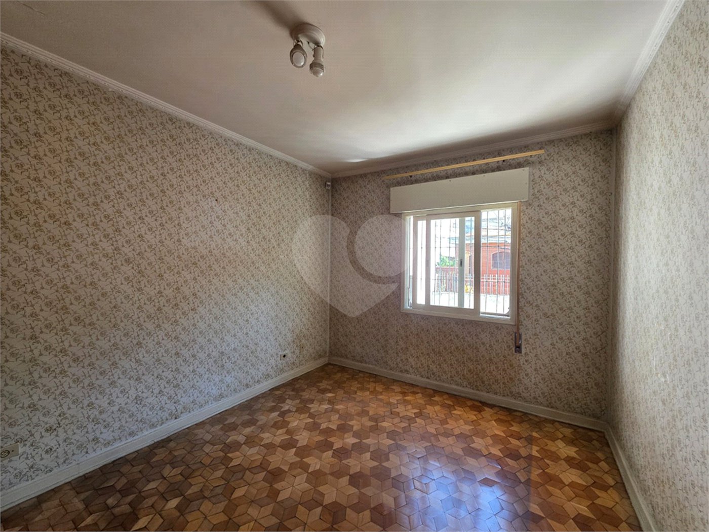 Sobrado à venda com 4 quartos, sendo 1 suíte,  em Santa Teresinha, São Paulo, SP