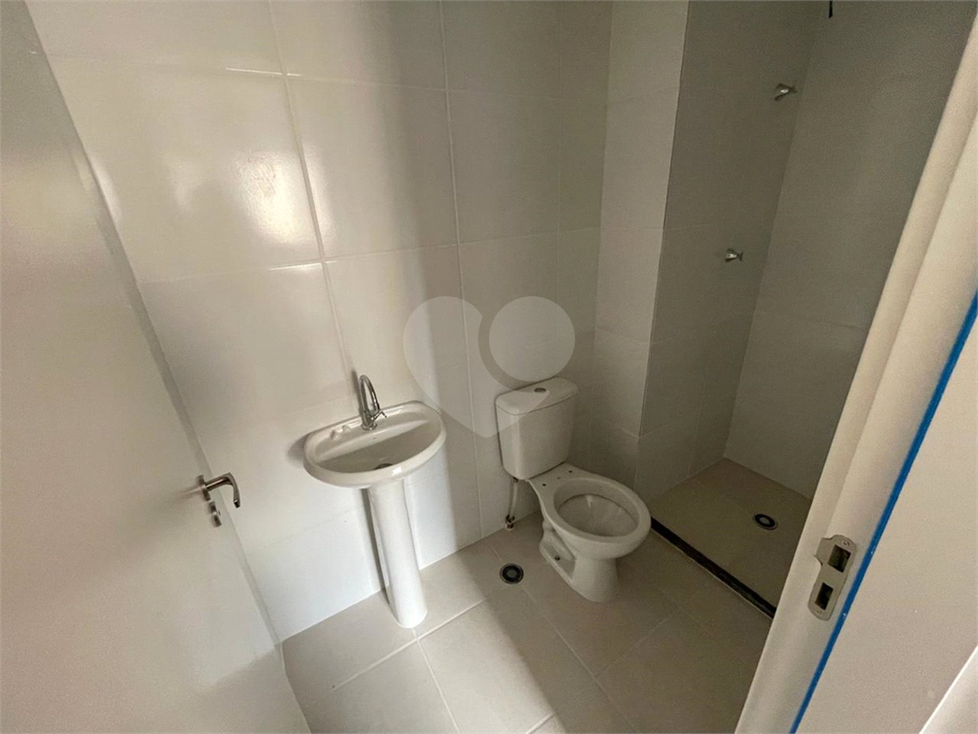 Apartamento à venda ou para alugar com 1 suíte em Água Branca, São Paulo, SP