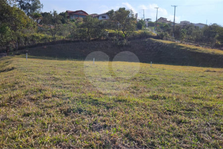 Terreno à venda em Parque Recreio Mirante, São Roque, SP