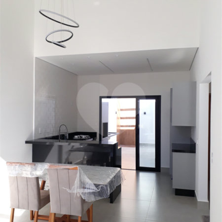 Casa à venda com 3 quartos, sendo 1 suíte,  em Villa Di Cesar, Mogi das Cruzes, SP
