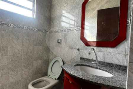 Sobrado à venda com 6 quartos, sendo 4 suítes,  em Vila Oliveira, Mogi das Cruzes, SP