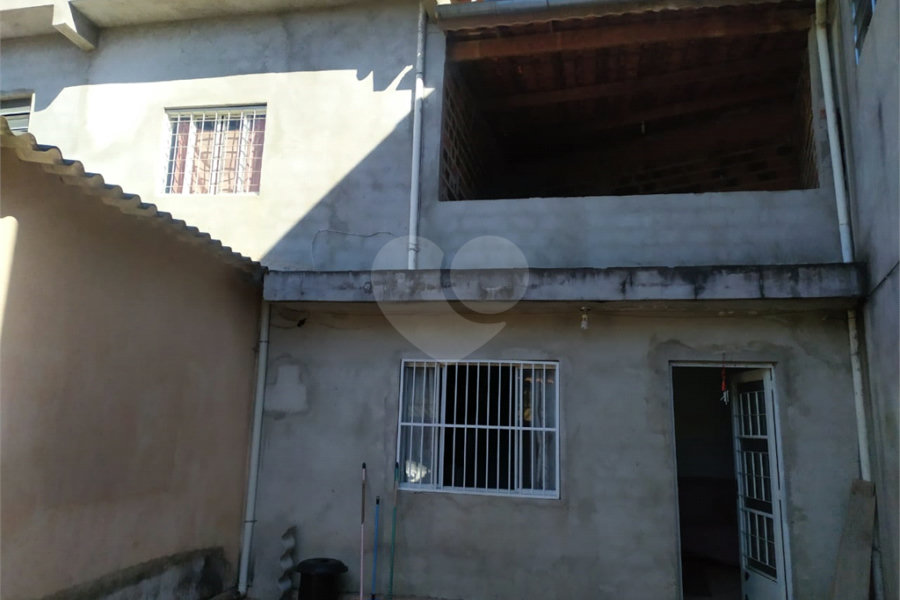 Casa à venda com 4 quartos, sendo 1 suíte, em Tremembé, São Paulo, SP