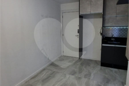 Apartamento à venda com 2 quartos em Santo Amaro, São Paulo, SP