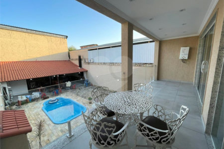 Casa à venda com 4 quartos, sendo 1 suíte, em Campo Grande, Rio de Janeiro, RJ