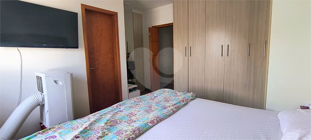 Sobrado à venda com 3 quartos, sendo 1 suíte, em Vila Butantã, São Paulo, SP