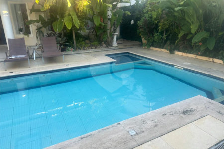 Casa à venda com 5 suítes em Barra da Tijuca, Rio de Janeiro, RJ