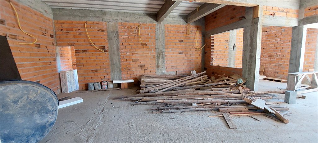 Casa à venda com 4 suítes no condomínio Sausalito, Mairiporã - SP