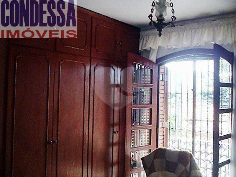 Sobrado à venda com 5 quartos, sendo 2 suítes, em Horto Florestal, São Paulo, SP