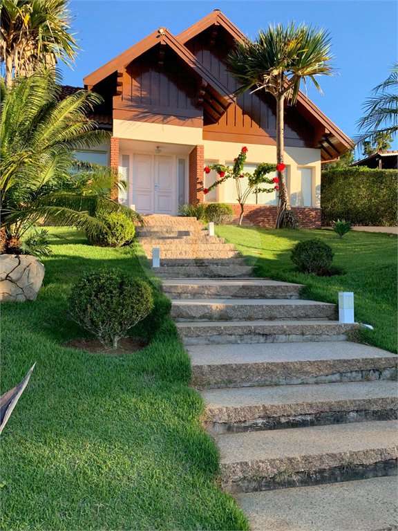 Casa Térrea à venda com 3 quartos, sendo 1 suíte, em Alpes D'ouro, Bom Jesus dos Perdões, SP