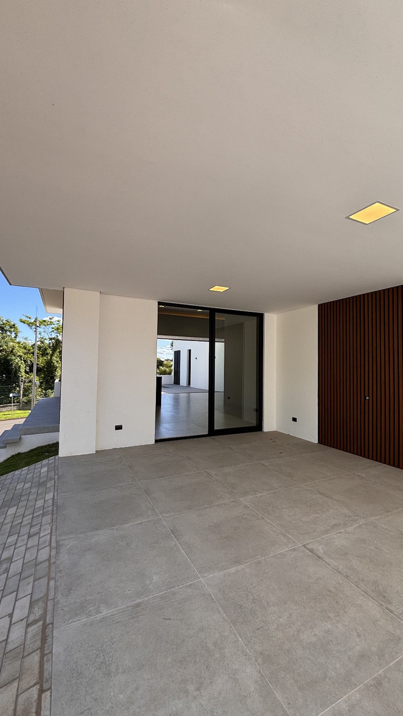 Casa à venda com 4 quartos, sendo 2 suítes, no condomínio Residencial Damha Belvedere, Presidente Prudente - SP