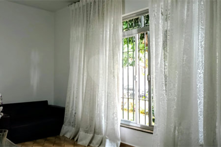 Casa à venda com 3 quartos, sendo 1 suíte, em Planalto Paulista, São Paulo, SP