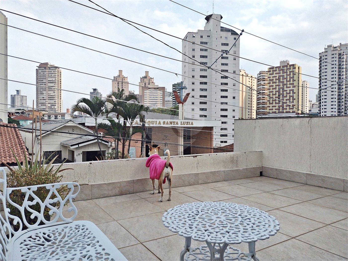 Casa à venda com 5 quartos, sendo 1 suíte, em Água Fria, São Paulo, SP