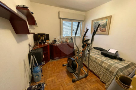 Apartamento com 2 Quartos e 2 banheiros à Venda, 79 m² por R$ 590.000