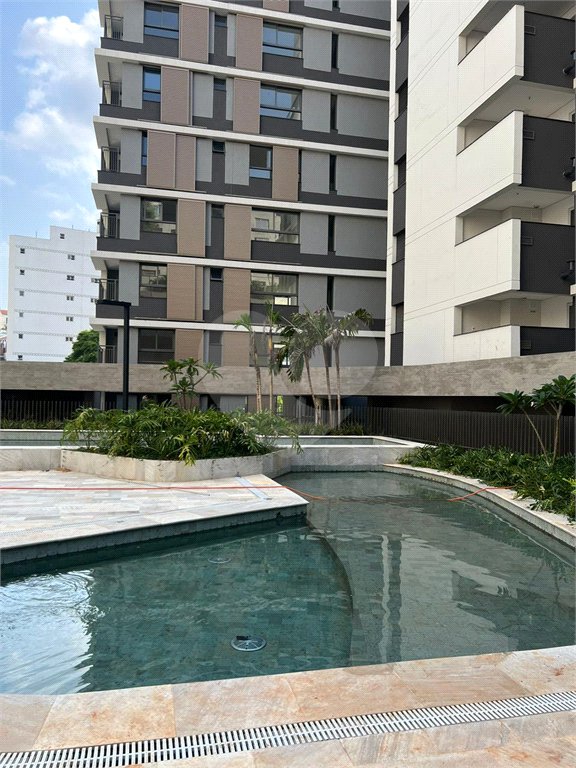 Apartamento 280M2, 4 suítes, 4 vagas em Perdizes
