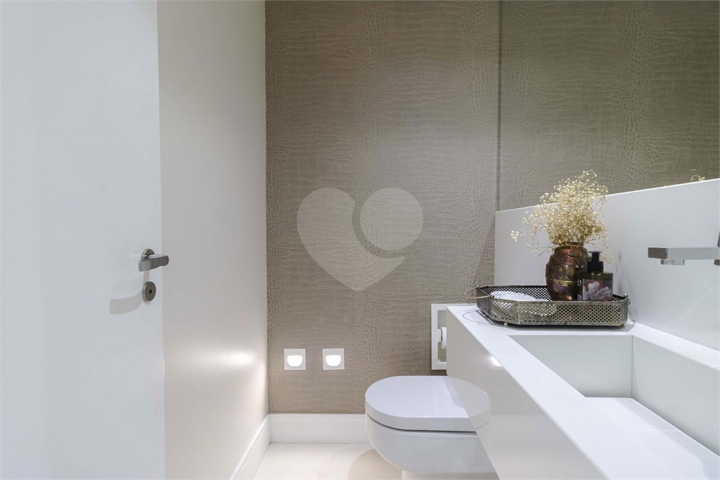 Apartamento à venda com 3 suítes em Brooklin, São Paulo, SP
