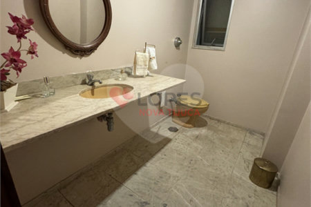 Apartamento à venda com 4 quartos, sendo 2 suítes,  em Tijuca, Rio de Janeiro, RJ