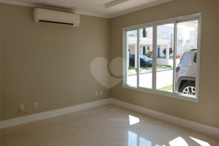 Casa à venda com 3 quartos, sendo 1 suíte, no condomínio Residencial Belle Ville Itaycy, Indaiatuba - SP