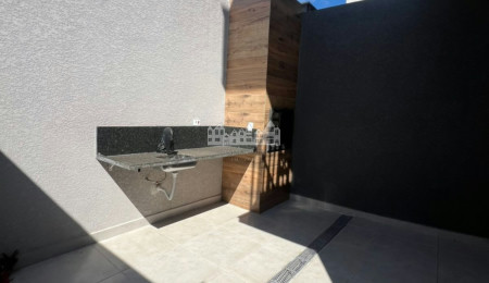 Casa à venda com 2 suítes em Jardim das Cerejeiras, Atibaia, SP