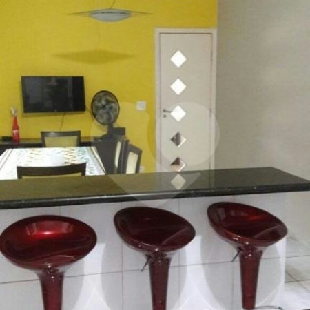 Sobrado à venda com 3 quartos, sendo 1 suíte,  em Vila Mazzei, São Paulo, SP