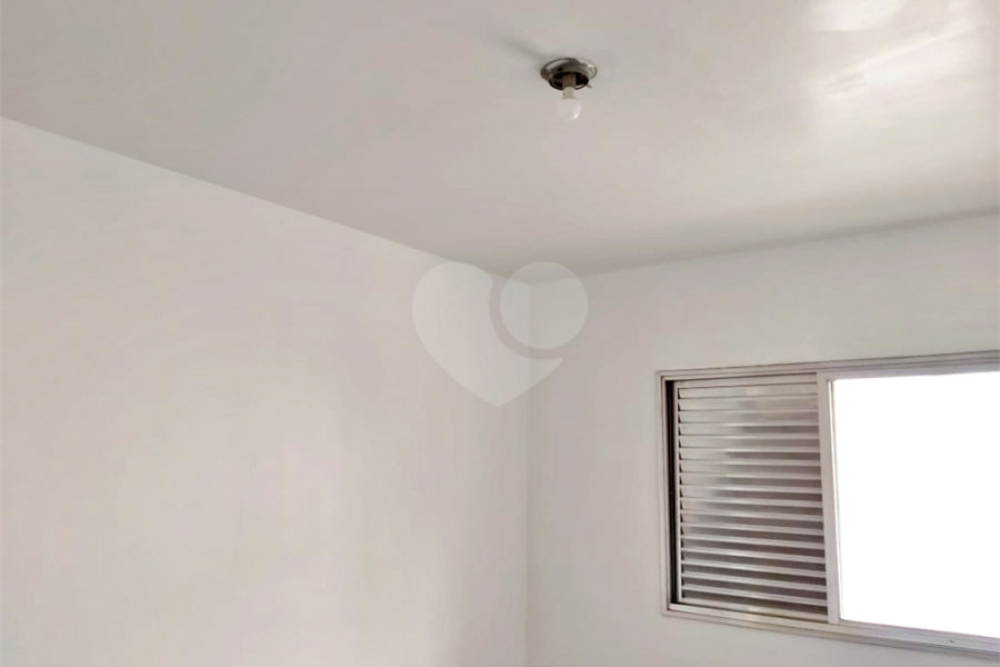 Apartamento à venda com 2 quartos em Bom Retiro, São Paulo, SP