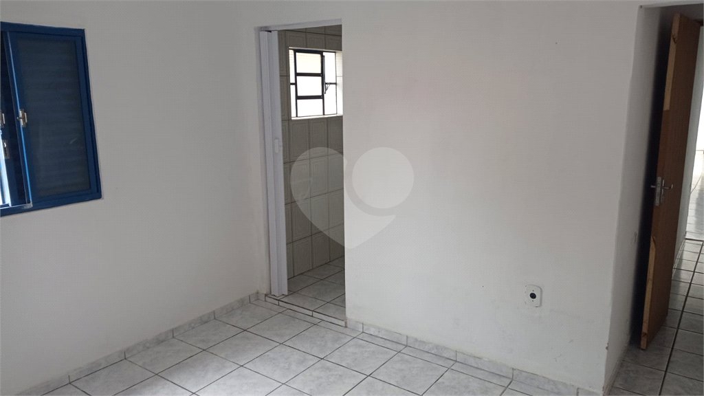 Casa à venda com 4 quartos, sendo 1 suíte, em Vila Arruda, Itapetininga, SP