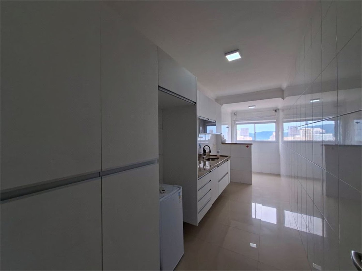 Apartamento Residencial à venda, Ponta da Praia, Santos - AP1741.