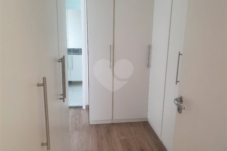 Apartamento à venda com 3 quartos, sendo 1 suíte, em Granja Julieta, São Paulo, SP