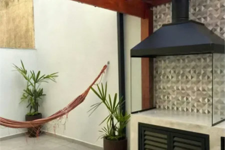 Casa à venda com 3 quartos, sendo 1 suíte, no condomínio Villas de São Francisco I, São Paulo - SP