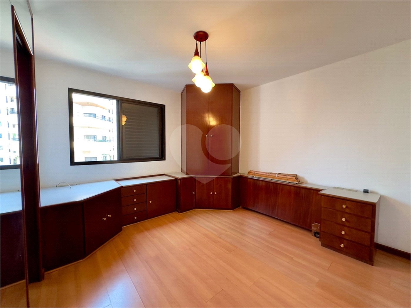 Apartamento à venda com 4 quartos, sendo 2 suítes, em Santana, São Paulo, SP