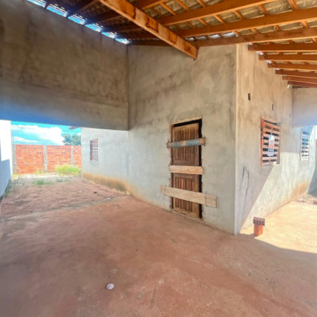 Casa à venda com 2 quartos em Real Park, Três Lagoas, MS