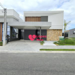 Casa à venda com 4 quartos, sendo 2 suítes, no condomínio Reserva Aruanã, São José dos Campos - SP