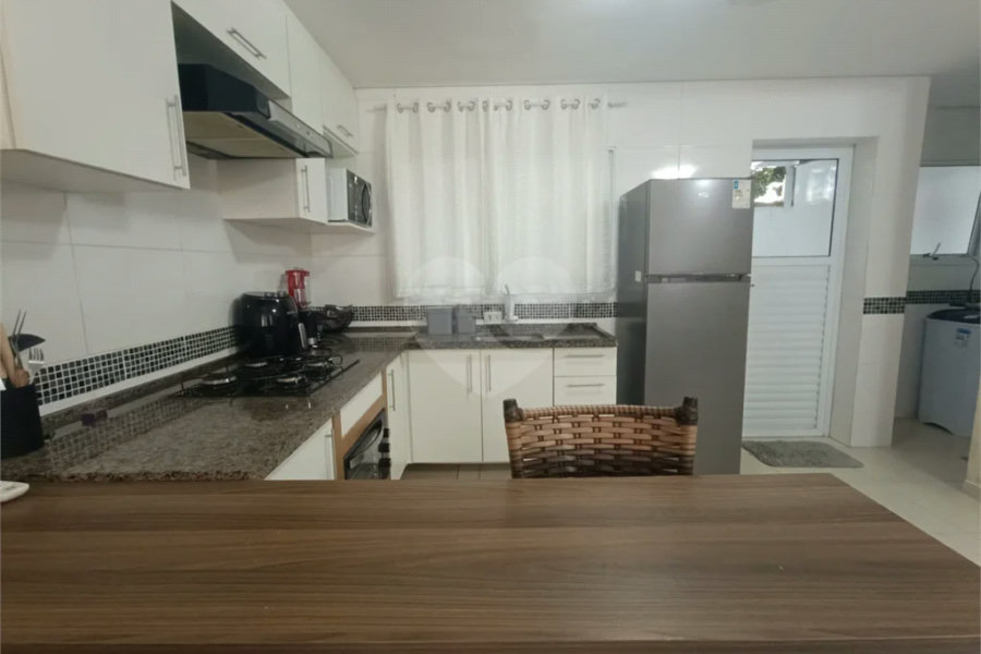 Casa à venda ou para alugar com 2 suítes em Boraceia, Bertioga, SP