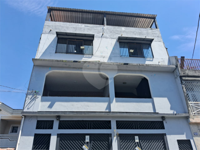Sobrado à venda com 10 quartos, sendo 1 suíte,  em Tremembé, São Paulo, SP