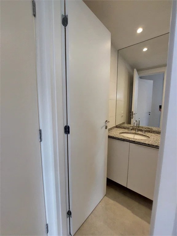Apartamento à venda com 4 quartos, sendo 2 suítes, em Jardim Caboré, São Paulo, SP