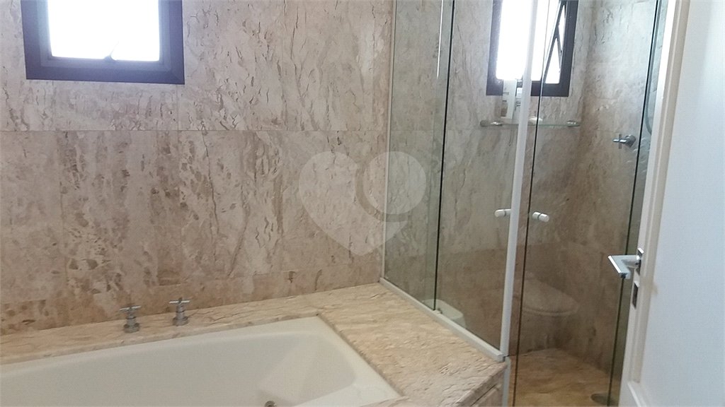 Apartamento à venda com 3 suítes em Santana, São Paulo, SP