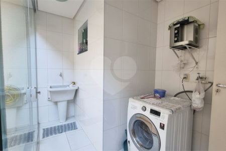Casa à venda com 4 quartos, sendo 3 suítes,  no condomínio Residencial Villa dos Inglezes, Sorocaba - SP
