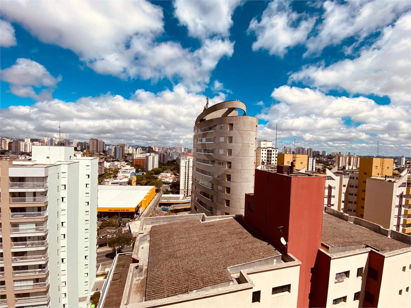 Cobertura à venda com 3 quartos, sendo 1 suíte, em Baeta Neves, São Bernardo do Campo, SP