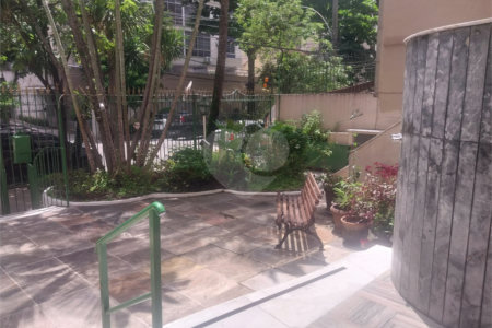 Apartamento à venda com 3 quartos, sendo 1 suíte, em Tijuca, Rio de Janeiro, RJ