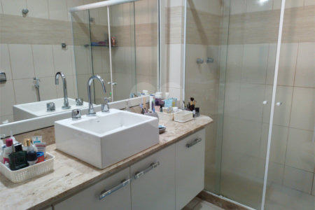 Apartamento à venda com 4 quartos, sendo 1 suíte, em Tijuca, Rio de Janeiro, RJ