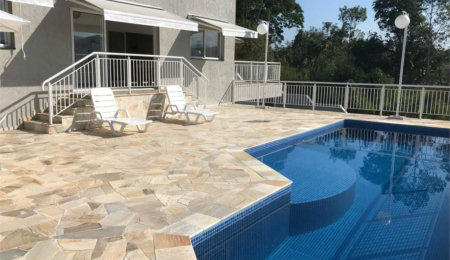 Casa à venda com 4 suítes no condomínio Reserva Ibirapitanga Ii, Santa Isabel - SP