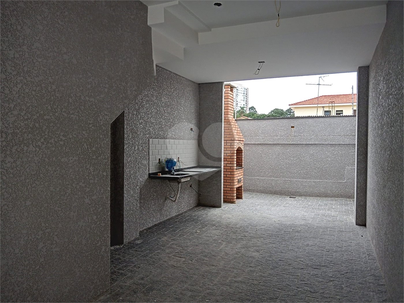 Casa à venda com 2 suítes no condomínio Residencial Napoles, São Paulo - SP