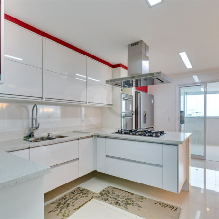 Apartamento à venda com 4 suítes em Vila Sofia, São Paulo, SP