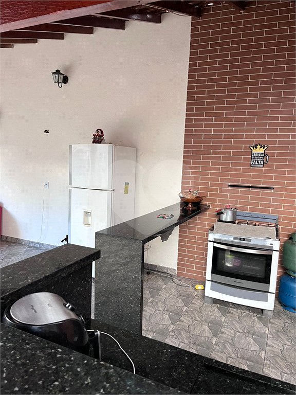 Sobrado à venda com 5 quartos, sendo 2 suítes,  em Jardim da Granja, São José dos Campos, SP