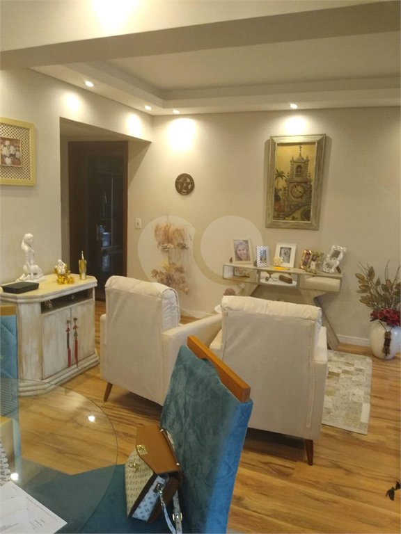 Apartamento à venda com 4 quartos, sendo 1 suíte, em Vila Galvão, Guarulhos, SP