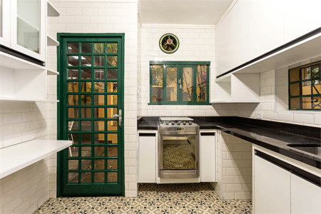 Casa à venda com 3 quartos, sendo 1 suíte, em Chácara Santo Antônio, São Paulo, SP